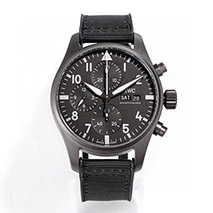 IWC 偽物 パイロットウォッチ クロノ41 メルセデスAMG ペトロナスF1チーム Eブティック限定 iwj51837