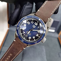 タグホイヤー コピー オータヴィア 自動巻ウォッチ - 直径 42mm WBE5116.FC8266