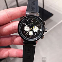ルイヴィトン コピー タンブール クロノグラフ 42mm vuf95902