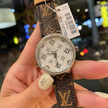 ルイヴィトン コピー 時計 タンブール ビジュ ラグダイヤ レディース39mm vuf02101